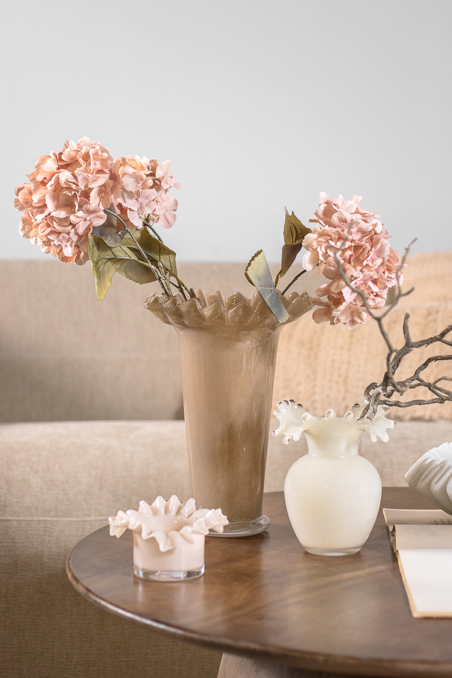 ואזה ספרינג אלמונד L