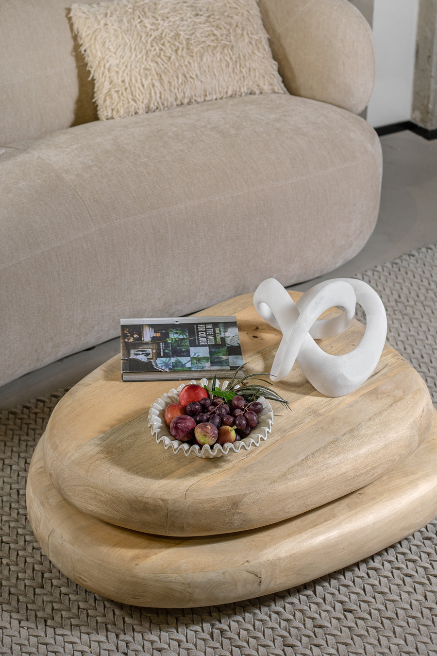 בול נאוטילוס ווייט M